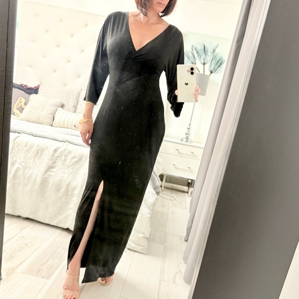 VENUS Black Long Sleeve Maxi Dress
